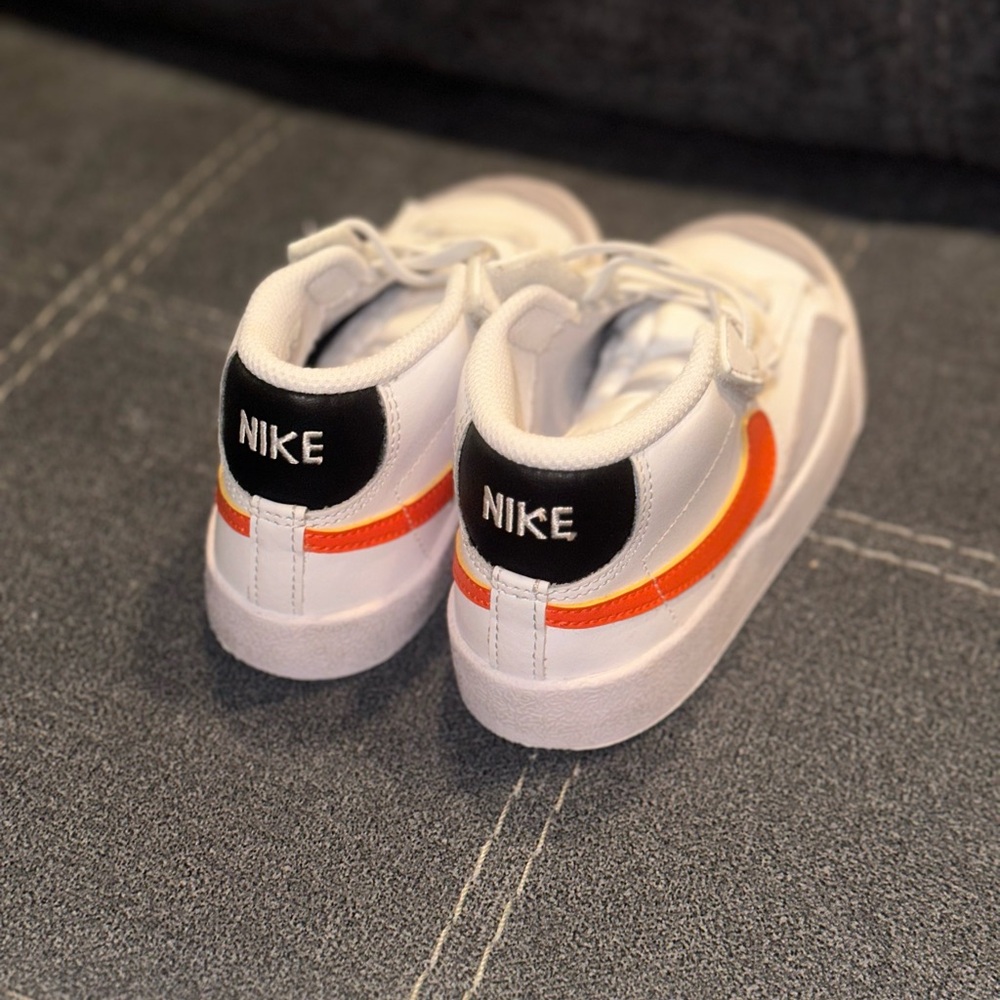 Nike Kids White and Orange Sneakers